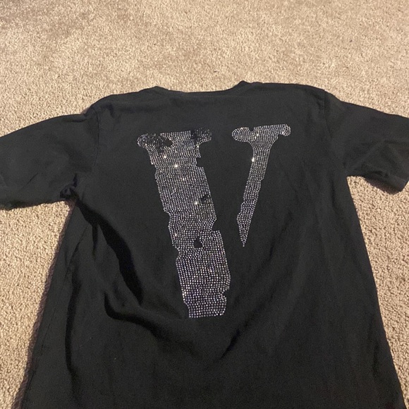 Damaged Vlone rhinestone t-shirt - Picture 2 of 3